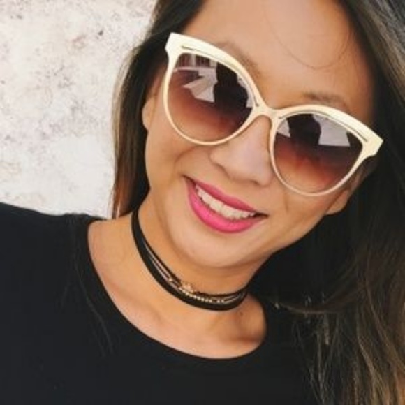 Black Gold Bead Clover Quatrefoil Choker Necklace - Picture 2 of 3